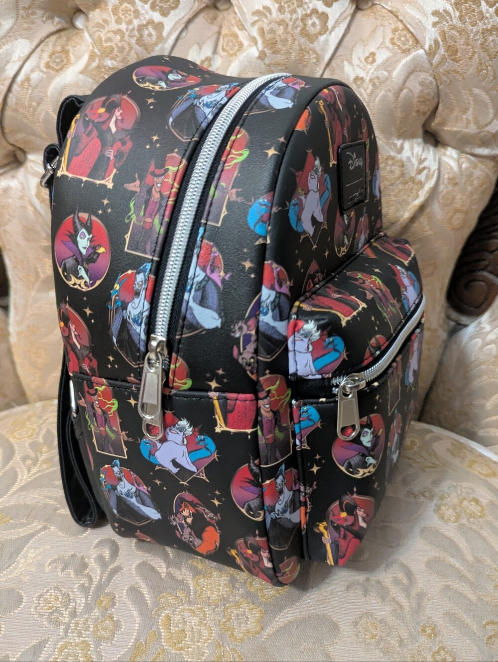Disney Villains Portraits and Stars Loungefly Backpack - Picture 4 of 7